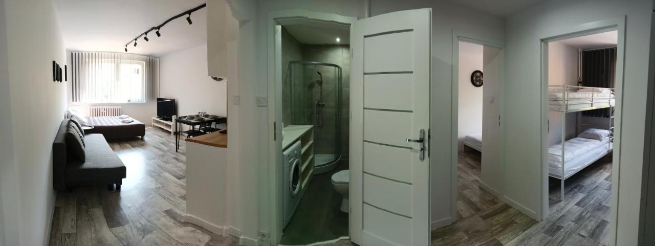 Apartamenty Oswiecim Klimatyzacja Air-Conditioned Luaran gambar