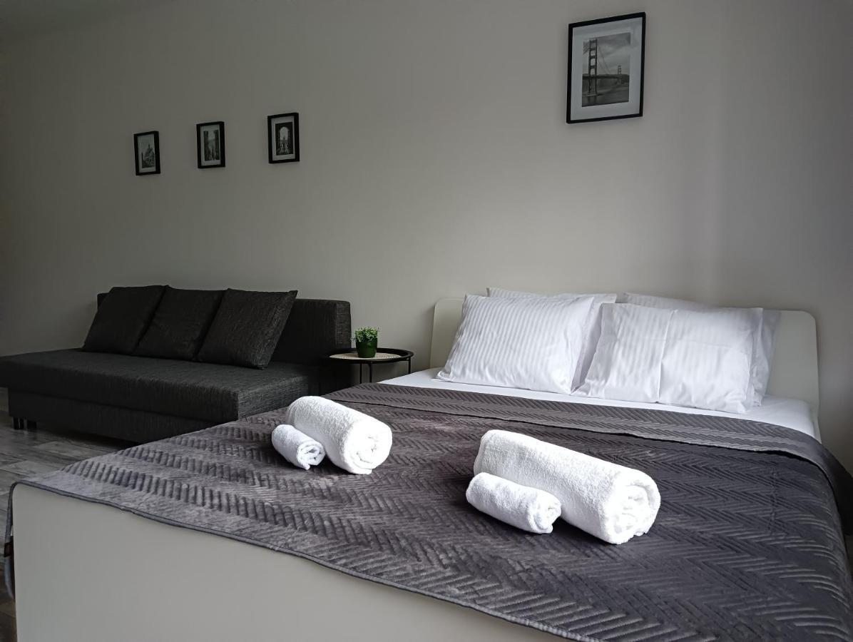 Apartamenty Oswiecim Klimatyzacja Air-Conditioned Luaran gambar